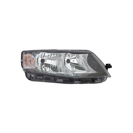 SKODA Octavia 2013 1/2017  RH Headlamp, Halogen, Takes H7/H15 Bulbs, Supplies Without Motor, Origina   Skoda OCTAVIA 2012 to 2020
