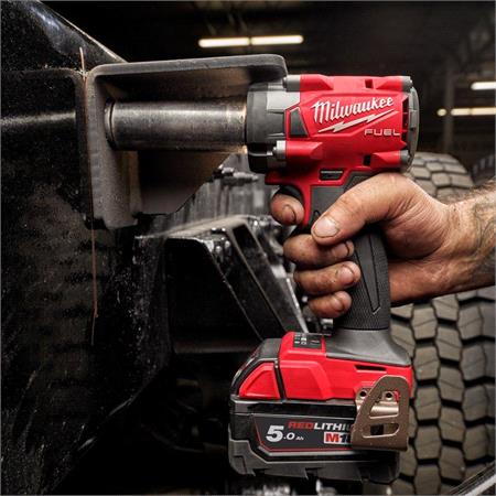 Milwaukee M18 FUEL 3/8" Cordless Impact Wrench with 2x5.0Ah Batteries