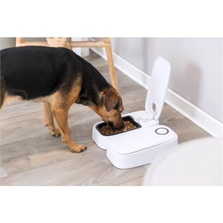 Trixie TX2 Automatic Pet Feeder   2 Meals, Wet or Dry Food