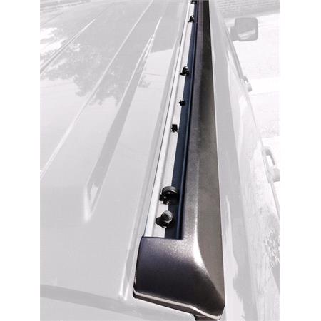 La Prealpina LP49 silver aluminium aero Roof Bars for Volvo V70 Mk II 2000 2007 