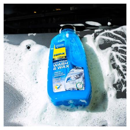 Rain X Ceramic High Foam Wash & Wax 1L + Sponge 