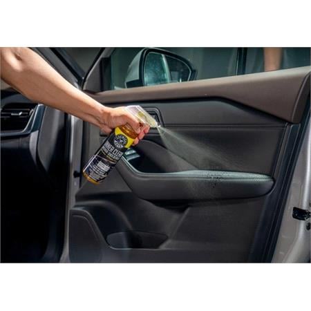 Chemical Guys InnerClean Interior Quick Detailer And Protectant (16oz)