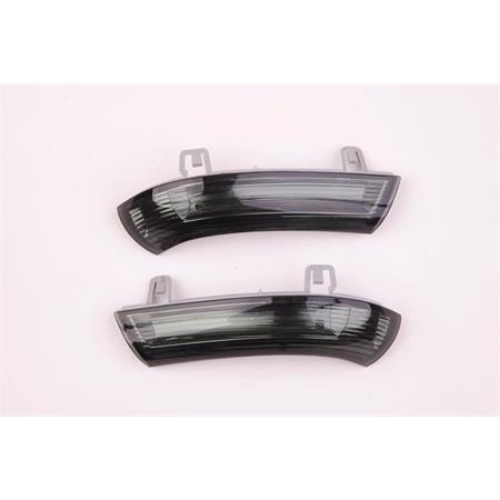 Left and Right Wing Mirror Indicators (Smoked) for Volkswagen EOS, 2006 2010