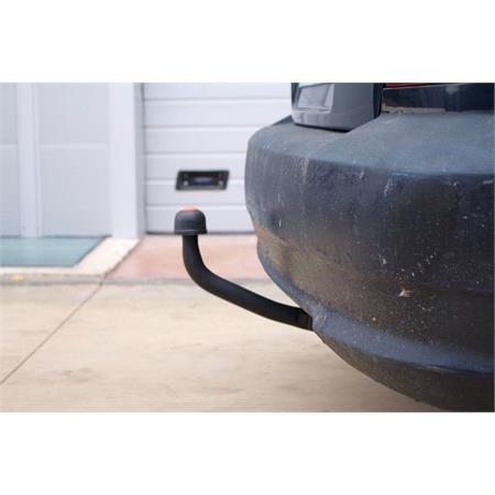 Aragon Swan Neck Ball Towbar for Hyundai ACCENT 2000 to 2005