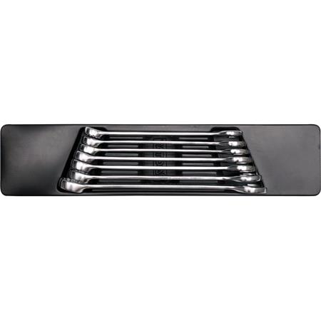 TOOL BOX W. TOOLS 62PCS