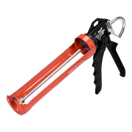 CAULKING GUN