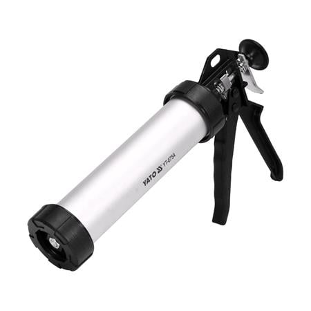 CAULKING GUN