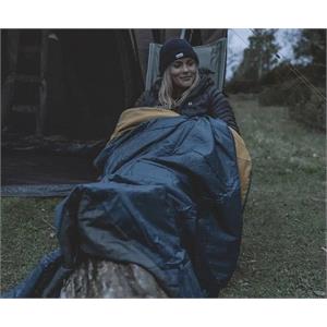 Easy Camp Falcon Lightweight Blanket - Blue