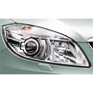 Lights, Right Headlamp (Halogen, Takes H7 / H15 Bulbs, Supplied With Bulbs, Original Equipment) for Skoda RAPID 2012 on, 