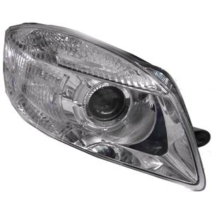 Lights, Right Headlamp (Halogen, Projector Headlamp, Takes H7 Bulb, Supplied With Motor) for Skoda ROOMSTER 2007 2010, 