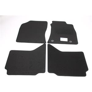 Car Mats, Tailored Car Floor Mats in Black for Toyota Hilux Pickup 2005 2015   Double Cab 2wd Version, Tailored Car Mats