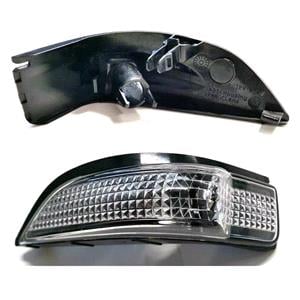 Wing Mirrors, Left Wing Mirror Indicator (standard bulb type) for TOYOTA YARIS/VITZ, 2011 Onwards, Please check images to ensure your mirror indicator is the standard screw in bulb type before purchasing, 