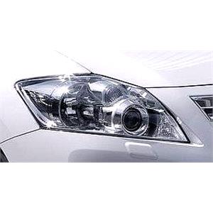 Lights, Right Headlamp (With Chrome Bezel, Halogen, Takes H11 / HB3 Bulbs, With Load Level Adjustment, Original Equipment) for Toyota AURIS  2010 2012, 