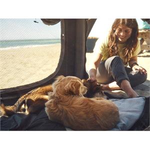 Dometic K9 Air Inflatable Dog Box - 80x120cm